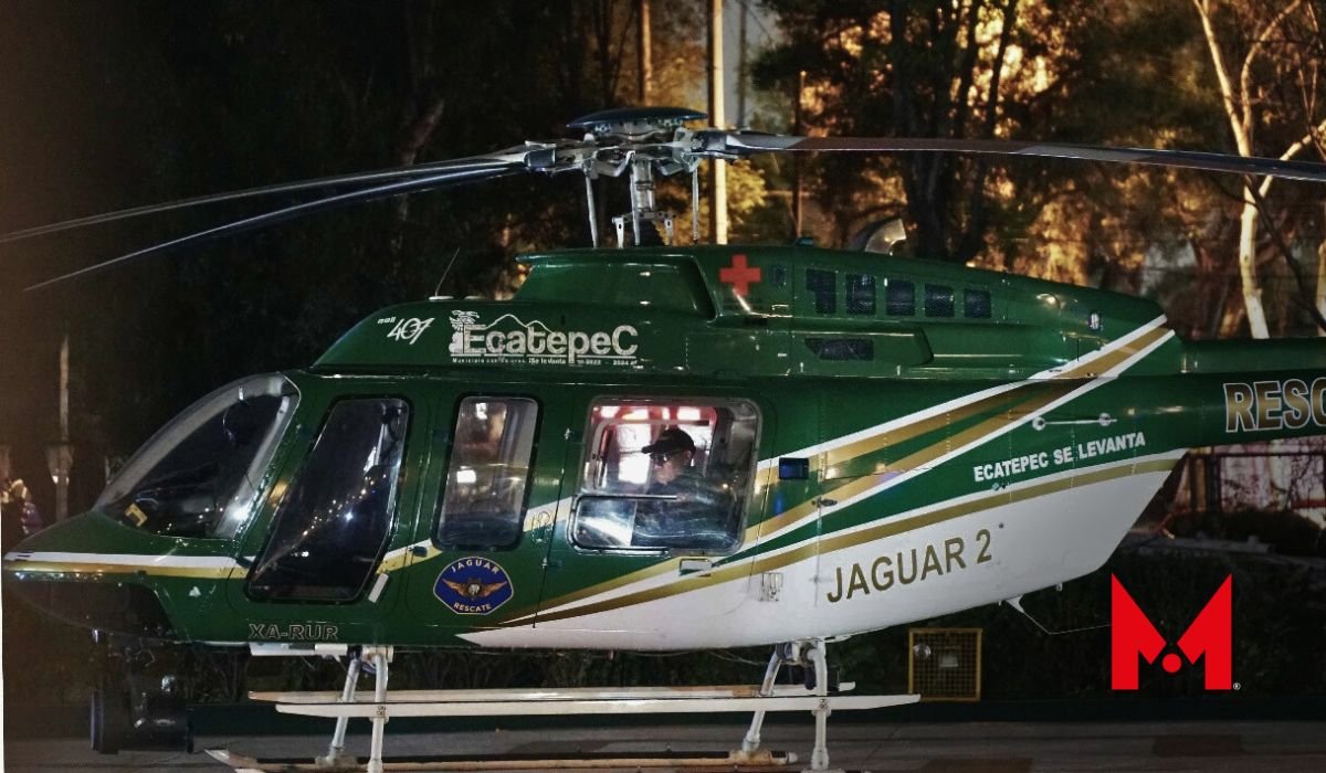 Ecatepec traslada de emergencia a niño que cayó de un 3er piso