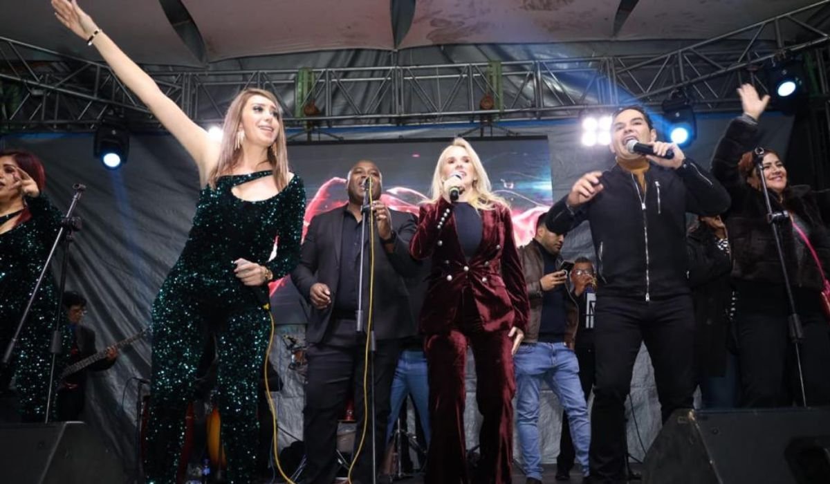 Celebran posada navideña en San Fernando Huixquilucan