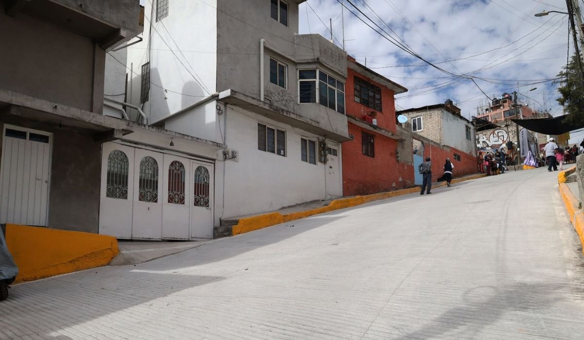 Huixquilucan invierte más de once millones de pesos en repavimentación de calles