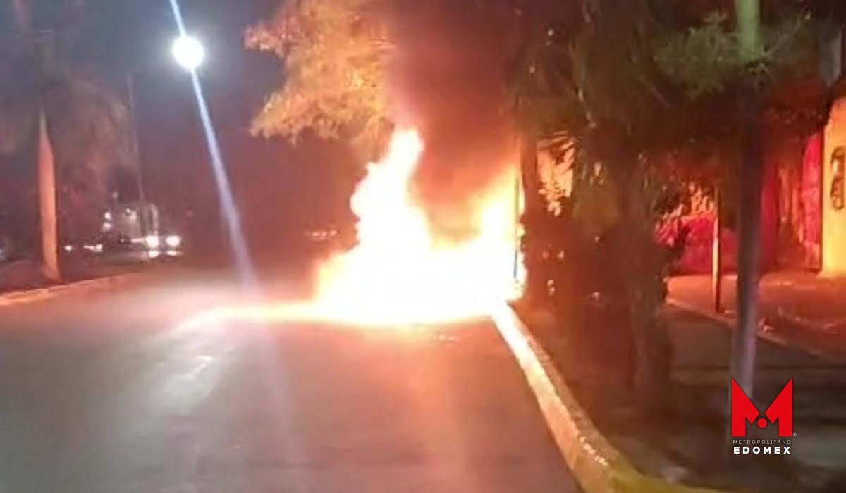 Queman taquería en Cancún por negarse a pagar derecho de piso