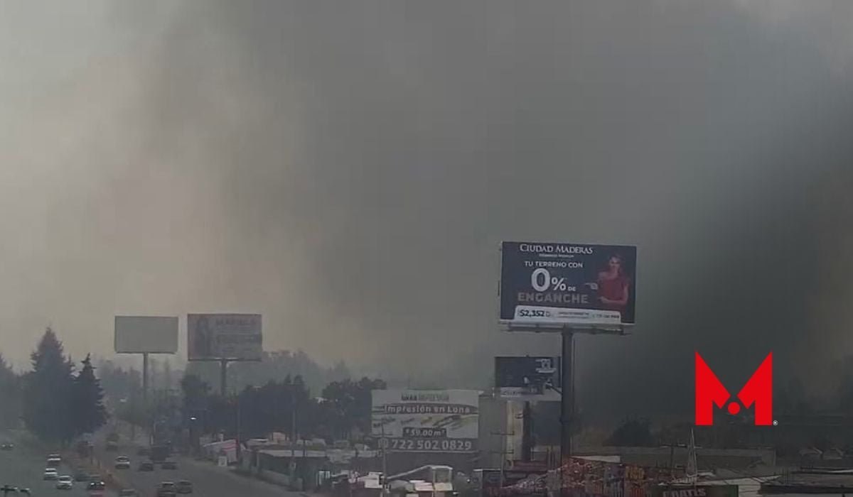 Se registra fuerte incendio en Totocuitlapilco, Metepec