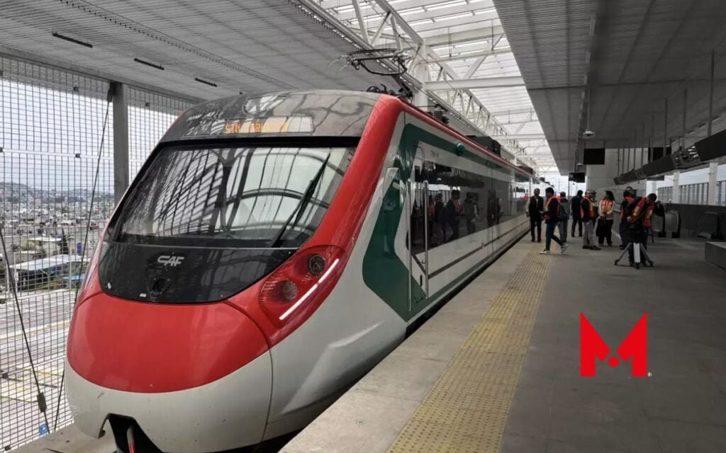 AMLO admite retraso en la construcción del Tren Interurbano México Toluca