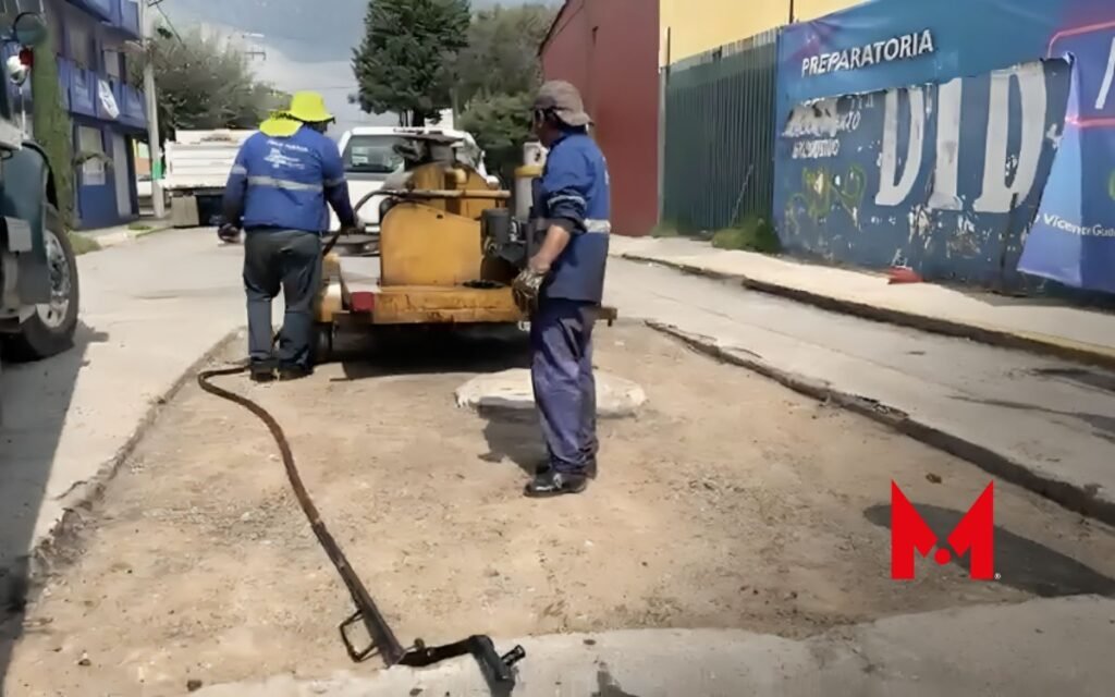 Fernando Flores asegura que se repararán todos los baches de Metepec