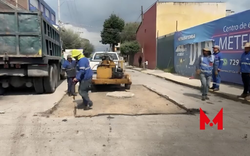 Fernando Flores asegura que se repararán todos los baches de Metepec