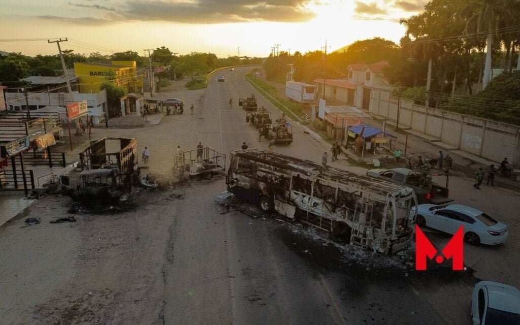 AMLO pide al Cártel de Sinaloa detener la violencia en Culiacán